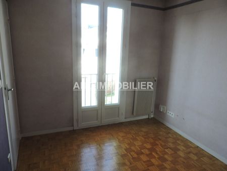 Location Appartement 2 pièces 45m² - Photo 2