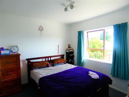 ELLERSLIE, 2 BEDROOMS - Photo 1