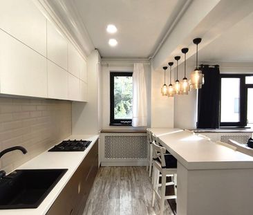 Pipera-Erou Iancu Nicolae-Apartament 3 camere-Parcare inclusă- 999 EUR - Photo 3