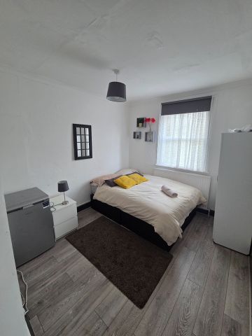 Room in a Shared House, Roseberry Gardens, N4 - Photo 2