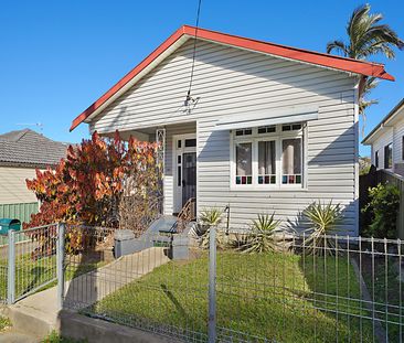 1/587 Glebe Road, Adamstown NSW 2289 - House For Rent | Domain - Photo 1