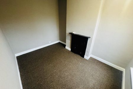 Cromwell Road - Photo 4