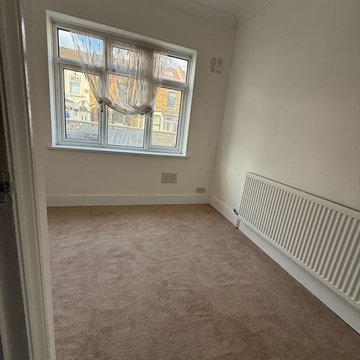 1 Bed Flat, Westdown Road, E15 - Photo 1