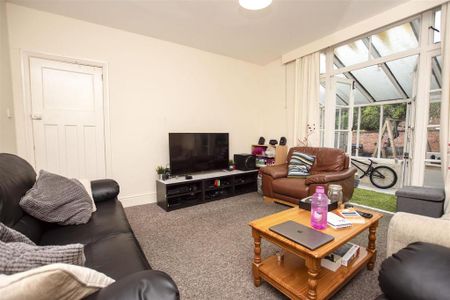 6 bedroom house to rent - Photo 5