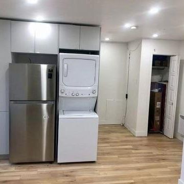 2 - 2090 Wellington, Montréal - Photo 1