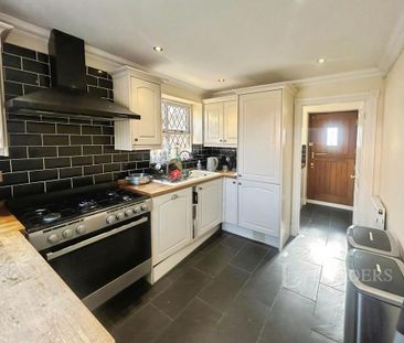 1 bedroom in a house share to rent - Photo 6