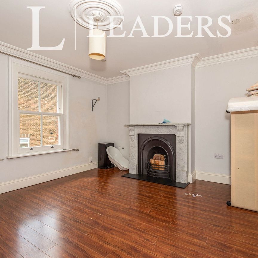 1 bedroom apartment to rent Linkfield Street, Redhill, RH1 - Photo 1