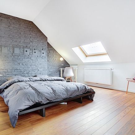 Room at Rue d'Angleterre 11 - Photo 1