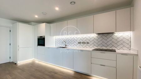 Greenleaf Walk, The Green Quarter, Southall, UB1 1FQ - Photo 5