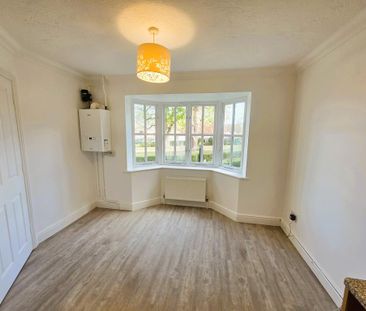 3 bedroom terraced house to rent - Photo 2