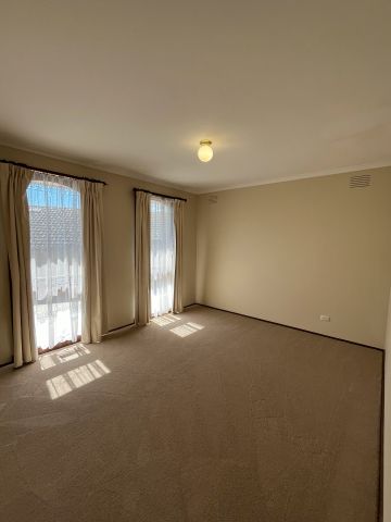 56 Nelson Road, Lilydale - Photo 2