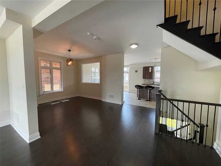 For Lease - 3991 Pondview Way, Mississauga, Ontario - Photo 5