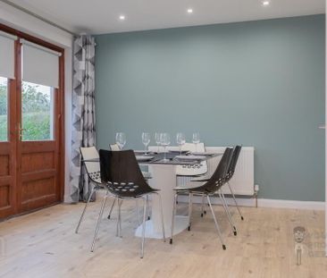 Room 2, 16 Robbs Road, Belfast, BT16 2NA - Photo 6