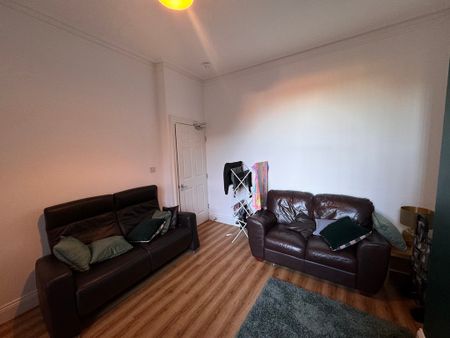 Heslington Road, York - P10884 - Photo 3