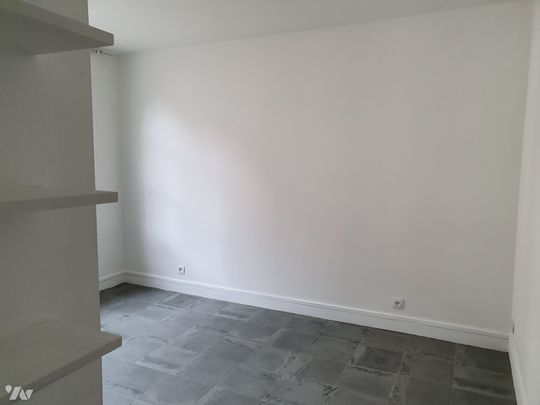 Appartement T3, 1er étage, 53 m2, confortable et lumineux, centre ville, parking proche. - Photo 1