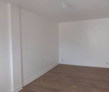 Location Appartement 2 pièces 49m² VAUJOURS 93410 - Photo 4