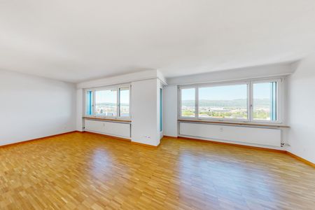 Wunderschöne Wohnung mit Weitblick / im obersten Stock - Photo 5