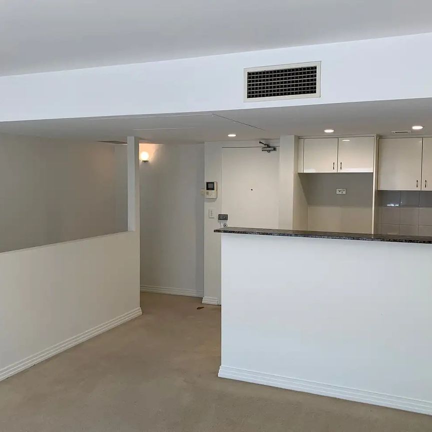 214/9-15 Central Avenue, Manly. - Photo 1