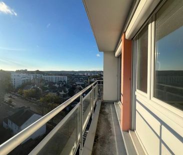 Location Appartement 4 pièces 82m² ROUEN 76100 - Photo 5