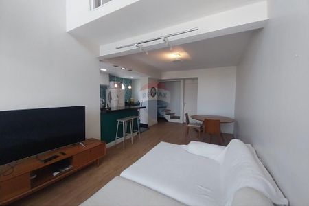 RE/MAX ALUGA APARTAMENTO DUPLEX MOBILIADO – EDIFÍCIO SOHO / CAMBUÍ – CAMPINAS - Photo 4