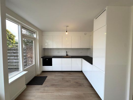 Loefzij 67, Stad en Lande, 1276HK, Huizen - Photo 1