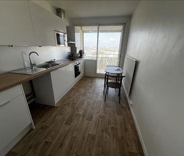 5 pièces - Meublé - 96,81 m² - 12ème étage - Colocation autorisée - Photo 6