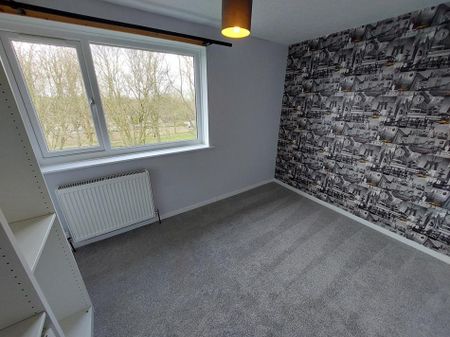 2 bedroom townhouse to rent - Photo 4