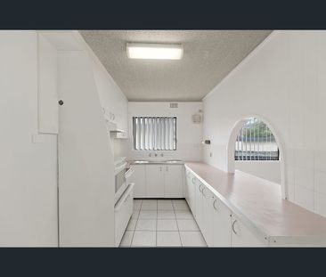 Unit 1 /58 Dening Street, The Entrance, NSW 2261 - Photo 4