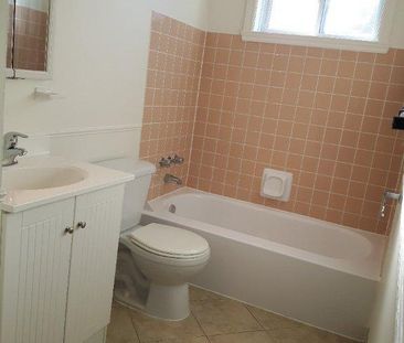 4 1/2 LASALLE PEINTURÉ GRAND TRANQUILLE - Photo 3