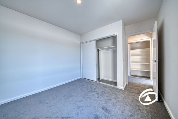 88 Aberfeldy Crescent, 3977, Cranbourne South Vic - Photo 1