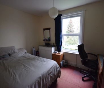To Rent Stanfield Road, Winton, Bournemouth, BH9 £1,880 pcm Tenancy... - Photo 4