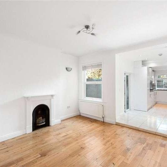 Pevensey Road, London, SW17 - Photo 1