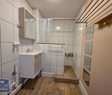 Location Appartement 2 pièces 47m² ARMENTIERES 59280 - Photo 5