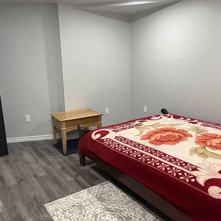 For Lease - 4 Brennan Road Unit# Room 1, Ajax, Ontario - Photo 1