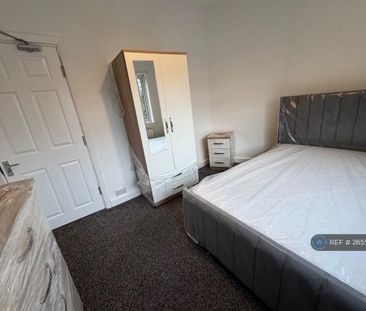 1 bedroom in a house share to rent - Photo 6