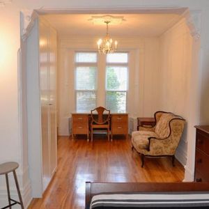 7 1/2 - Montréal (Le Plateau Mont-Royal) - 2 550 $/mois - Photo 2