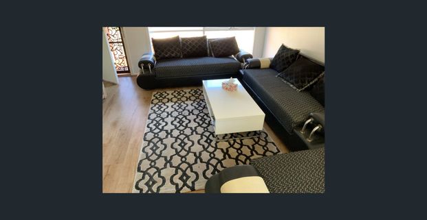 Modern and Central - Photo 1