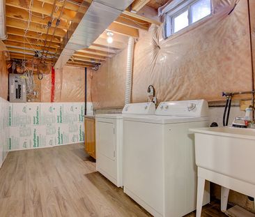 For Lease - 1498 Pinecliff Road, Oakville, Ontario - Photo 4