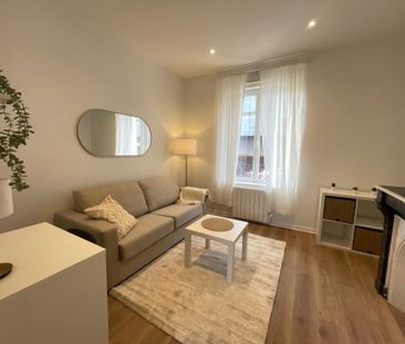 Location Appartement 1 pièce 23m² - Photo 2