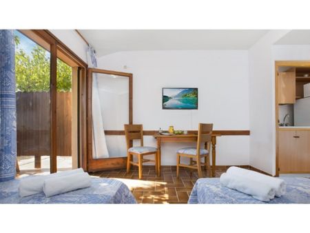 7 room luxury Villa for rent in Vidreres, Spain - Photo 2