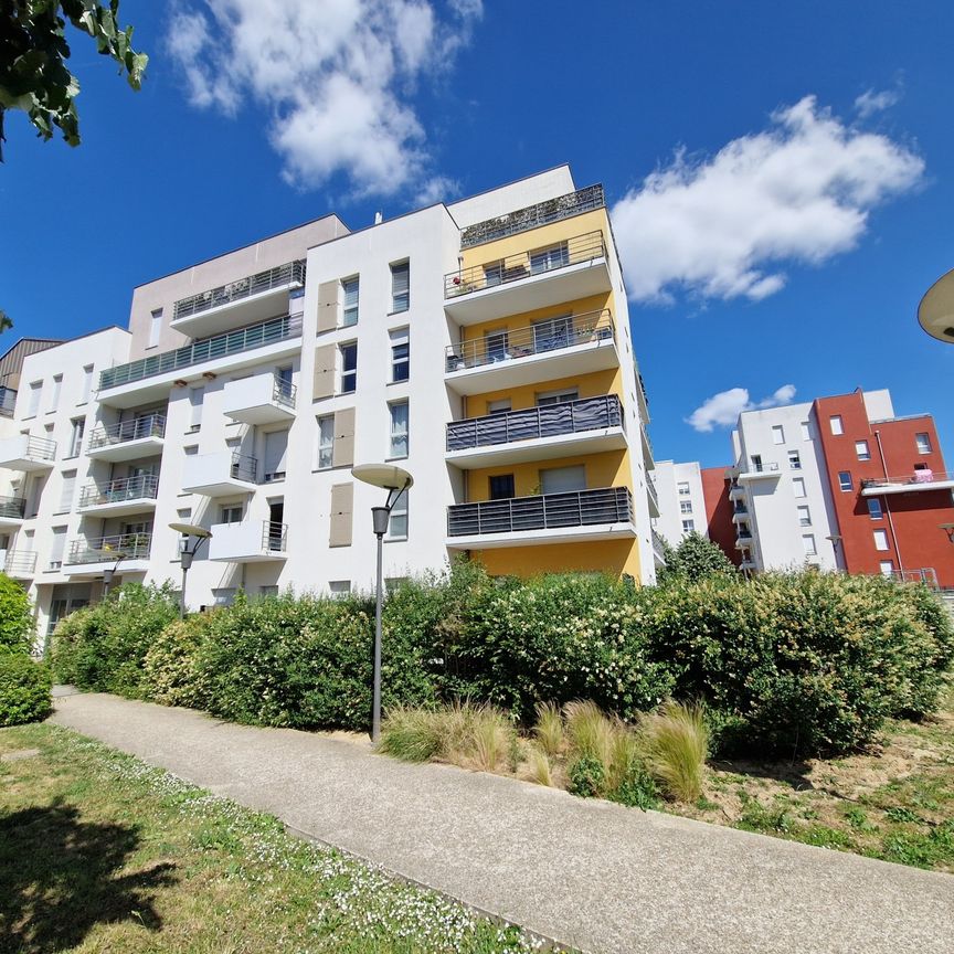 Location Appartement 2 pièces 47m² CRETEIL 94000 - Photo 1