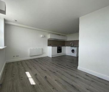 Studio to rent - Photo 6