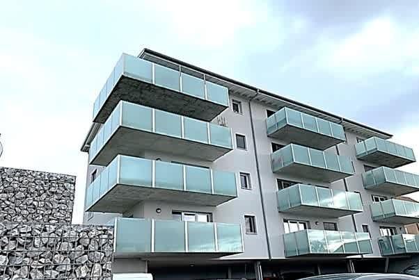 4.5 Zimmer, 98 m², 2. Stock - Photo 1