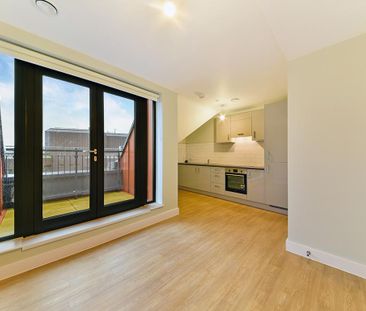 2 bedroom apartment to rent - Photo 5