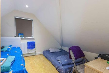 Glenroy Street, Roath, CF24 - Photo 2