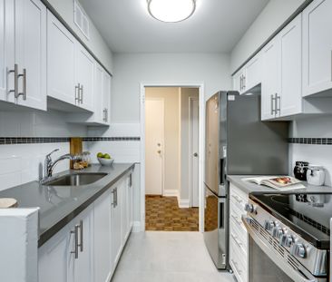 Bachelor Apartment - Photo 4
