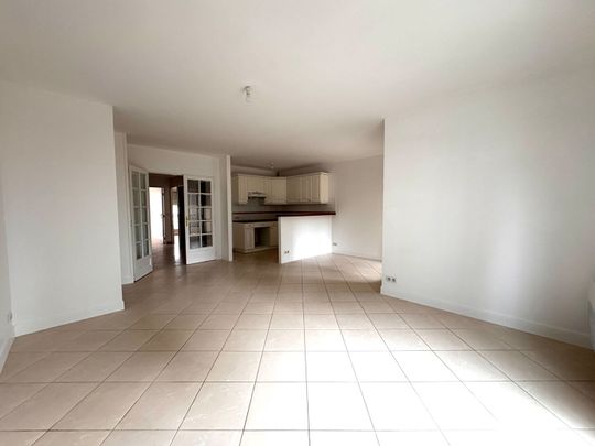 Location Appartement 3 pièces 67m² - Photo 1