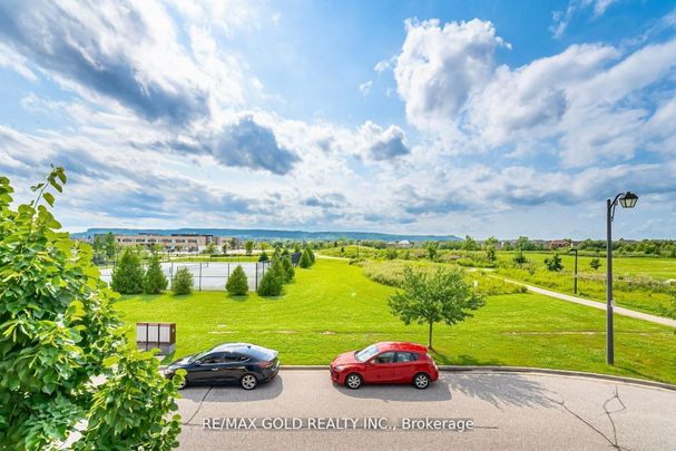 For Lease - 812 Fowles Court, Milton, Ontario - Photo 1