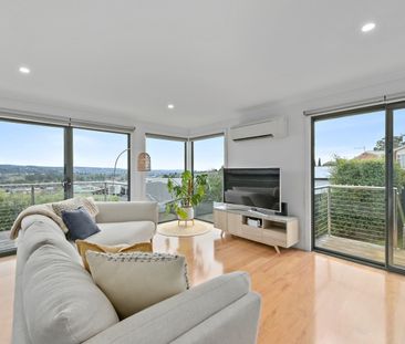 Elevated Modern Living - Photo 3