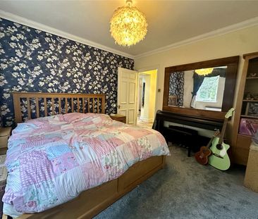 Bath Road, Reading, Berkshire, RG1 - Photo 2
